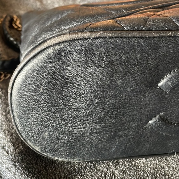 Vintage 1980 Chanel Lambskin tote - Picture 5 of 10